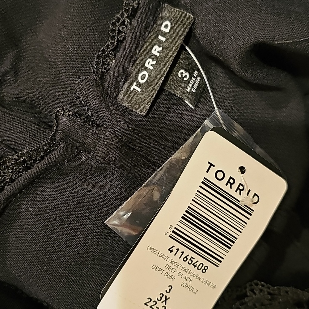 TORRID Top - Picture 9 of 10